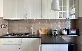 Old Dutch bed&breakfast in city center Haarlem!